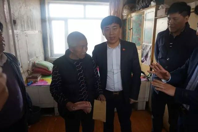 吉林胜昊通信集团白山市靖宇县献爱心-走访慰问活动
